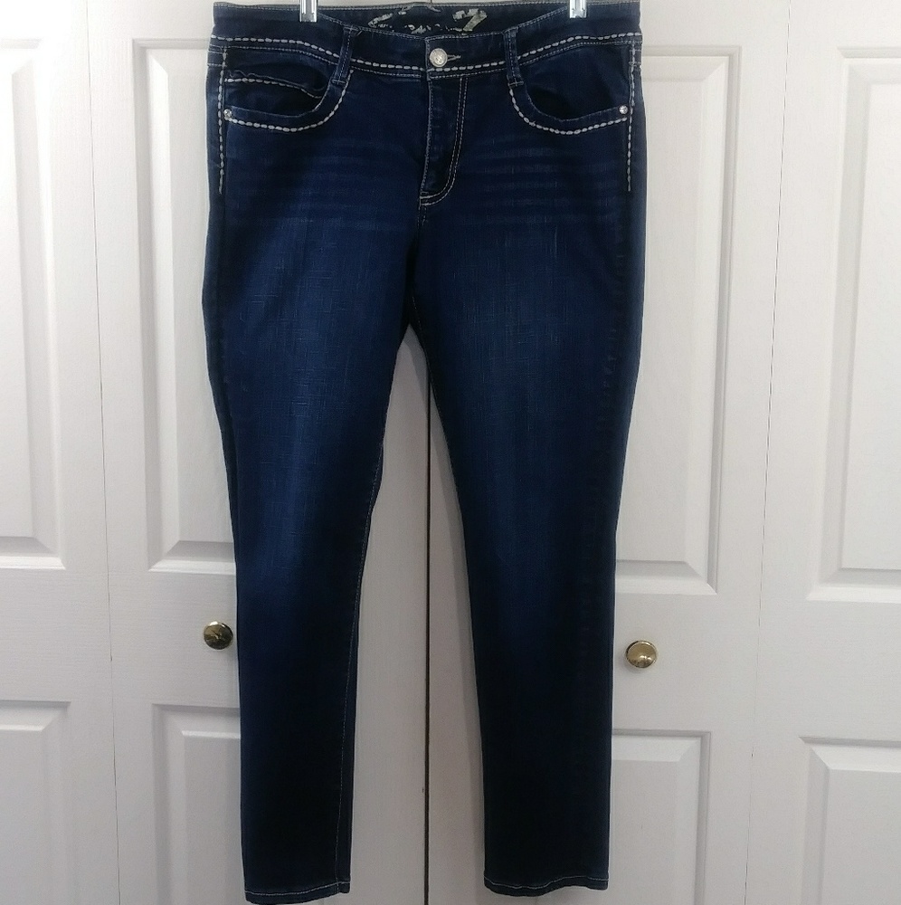 Seven7 Skinny Jeans